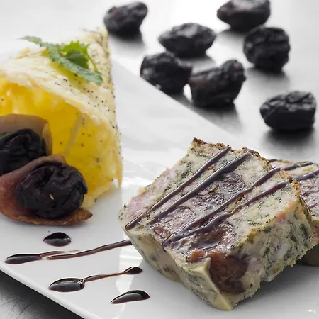 Du Puy Ferrand , Restaurant La Table De L'ours Ле-Мон-Дор