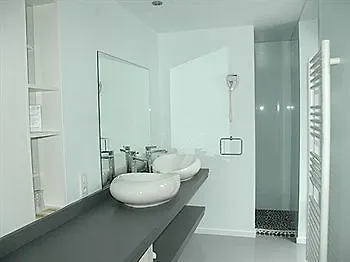 Du Puy Ferrand , Restaurant La Table De L'ours 3*