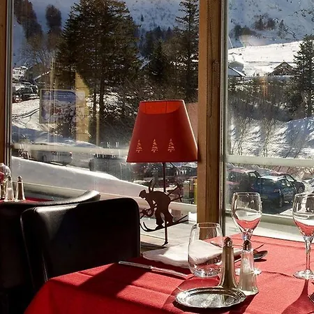 Отель Du Puy Ferrand , Restaurant La Table De L'ours Ле-Мон-Дор