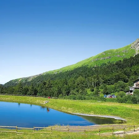 Du Puy Ferrand , Restaurant La Table De L'ours 3* Mont-Dore