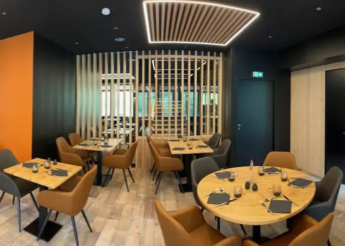 Hotell Du Puy Ferrand , Restaurant La Table De L'ours