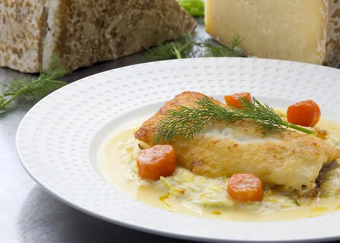 Du Puy Ferrand , Restaurant La Table De L'ours